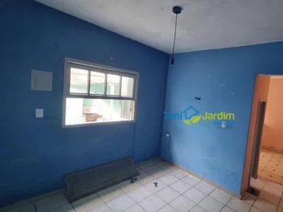 Casa com 1 dormitório para alugar, 25 m² por R$ 740,00/mês - Campestre - Santo André/SP
