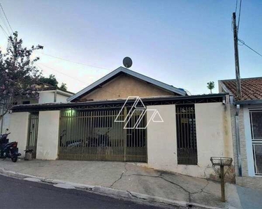 Casa com 3 dormitórios à venda por R$ 200.000 - Jardim Santa Antonieta - Marília/SP