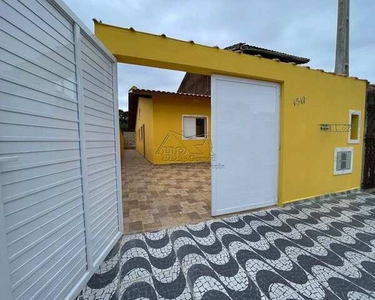 Casa com piscina, 2 dormitórios , bairro loty 60m² R$ 259.000