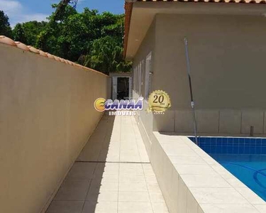 Casa com Piscina em Itanhaém - R$ 265 mil, Cod: 8346