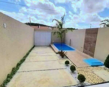 CASA COM PISCINA NO ANCURI