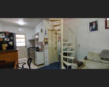 Casa Condominio para Venda - 85.2m², 2 dormitórios, 1 vaga - Hípica