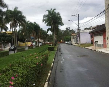 Casa de condomínio para venda possui 150 metros quadrados