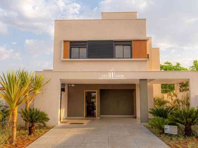 Casa em Condomínio com 4 quartos à venda no bairro Conjunto Residencial Storil, 181m²