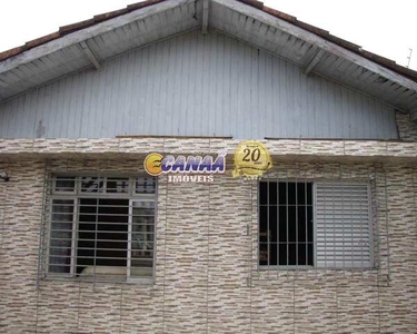 Casa isolada lado praia em Mongaguá