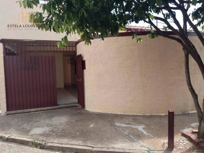 Casa para Locação em Bauru, Jardim Petrópolis, 3 dormitórios, 1 suíte, 2 banheiros, 1 vaga