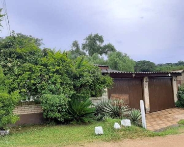 Casa para Venda - 130m², 2 dormitórios, sendo 1 suites, 4 vagas - Restinga