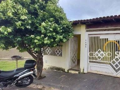 Casa para venda e aluguel em Vila Dutra de 200.00m² com 3 Quartos e 2 Garagens