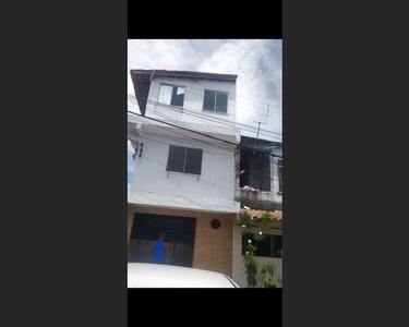 Casa para venda possui 160 metros quadrados com 6 quartos em Cajazeiras VI - Salvador - BA