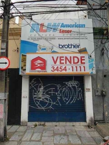 Galpão com 2 quartos à venda no bairro Benfica, 351m²