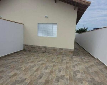 IMÓVEL NA PRAIA COM PISCINA