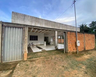 Vendo essa casa próximo Amadeu Barbosa