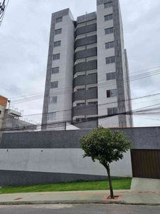 Apartamento com 2 quartos à venda no bairro Cabral