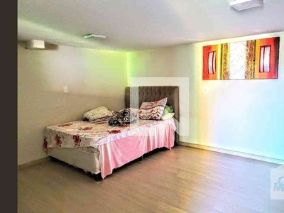 Casa com 2 quartos à venda no bairro Eldorado, 360m²