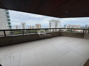 Apartamento à venda em Barra da Tijuca com 244 m², 3 quartos, 2 suítes, 3 vagas