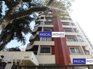 Apartamento à venda em Campo Belo com 110 m², 3 quartos, 1 suíte, 2 vagas