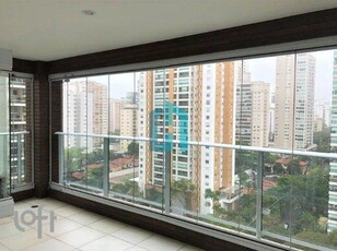 Apartamento à venda em Campo Belo com 70 m², 2 quartos, 1 suíte, 1 vaga