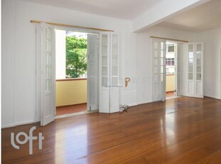 Apartamento à venda em Copacabana com 150 m², 3 quartos