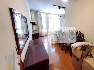 Apartamento à venda em Copacabana com 80 m², 2 quartos, 1 vaga