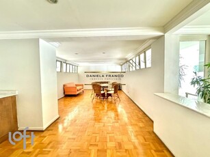Apartamento à venda em Jardim América com 180 m², 3 quartos, 1 suíte, 2 vagas