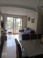 Apartamento à venda em Mooca com 74 m², 3 quartos, 1 suíte, 1 vaga