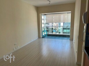 Apartamento à venda em Vila Nova Conceição com 43 m², 1 quarto, 1 vaga