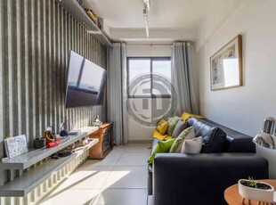 Apartamento com 2 quartos à venda no bairro Parque Campolim, 58m²