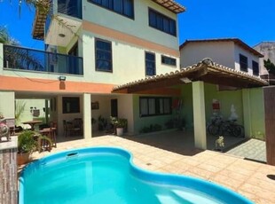 Casa triplex excelente com lazer e excelente localização em guarapari!