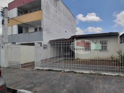 Casa para venda ou locação no bairro Capuchinhos REF: 6282