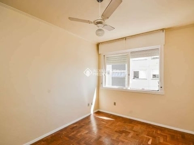 Apartamento com 1 quarto para alugar na avenida érico veríssimo, 441, menino deus, porto alegre, 58 m2 por r$ 1.390