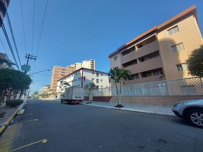 Apartamento em Vila Tupi, Praia Grande/SP de 60m² 2 quartos à venda por R$ 239.000,00