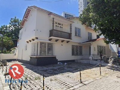 Casa em Derby, Recife/PE de 300m² para locação R$ 17.000,00/mes