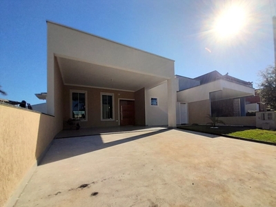 Casa em Parque São Luís, Taubaté/SP de 170m² 3 quartos à venda por R$ 960.000,00 ou para locação R$ 5.000,00/mes