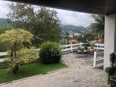 Casa em Piratininga, Niterói/RJ de 492m² 4 quartos à venda por R$ 2.979.000,00