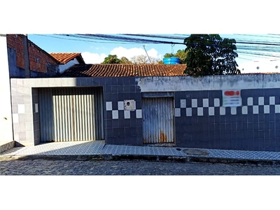 Casa em Rendeiras, Caruaru/PE de 0m² à venda por R$ 192.000,00