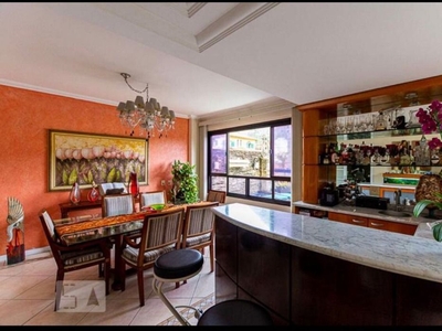 Casa em São Francisco, Niterói/RJ de 397m² 4 quartos à venda por R$ 1.799.000,00