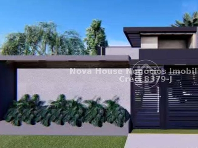 Casa Térrea com 3 Quartos à Venda por R$ 1.600.000