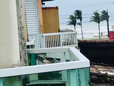 Lindo sobrado com piscina no caiçara !!