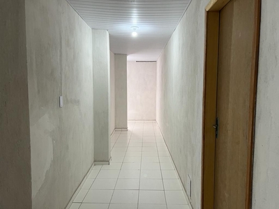 Sala em Águas Claras, Salvador/BA de 90m² para locação R$ 1.800,00/mes