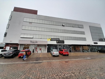 Sala em América, Joinville/SC de 110m² para locação R$ 4.000,00/mes