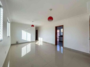 Apartamento com 3 quartos à venda no bairro Diamante, 117m²