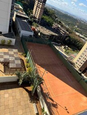 Apartamento com 4 quartos à venda no bairro Ouro Preto, 147m²