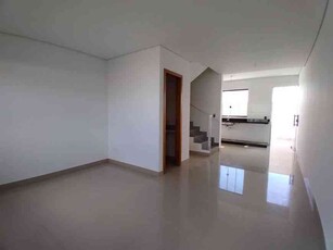 Casa com 2 quartos à venda no bairro Liberdade, 100m²