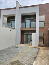 Casa com 2 quartos à venda no bairro Parque Xangri-lá, 175m²