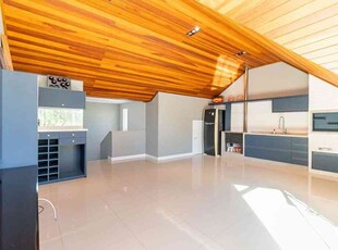 Casa com 3 quartos à venda no bairro Barreirinha, 170m²