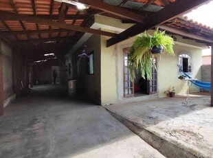 Casa com 4 quartos à venda no bairro Tijuca, 360m²