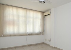 Apartamento à venda em Grajaú com 67 m², 2 quartos, 1 vaga