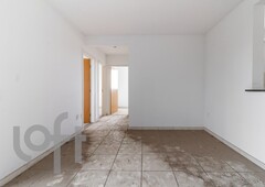 Apartamento à venda em Paulo VI com 54 m², 3 quartos, 1 vaga