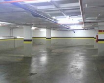 Garagem para aluguel possui 12 metros quadrados em Zona Industrial - Brasília - DF