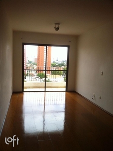 Apartamento à venda em Campo Belo com 105 m², 2 quartos, 1 vaga